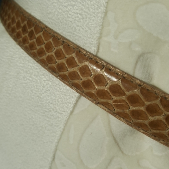 VINTAGE ♡ Gorgeous Beige Genuine Snake Skin Leather Belt with Gold Hardware M f main image 7
